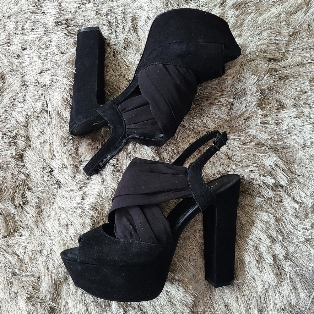 Platform slingbacks